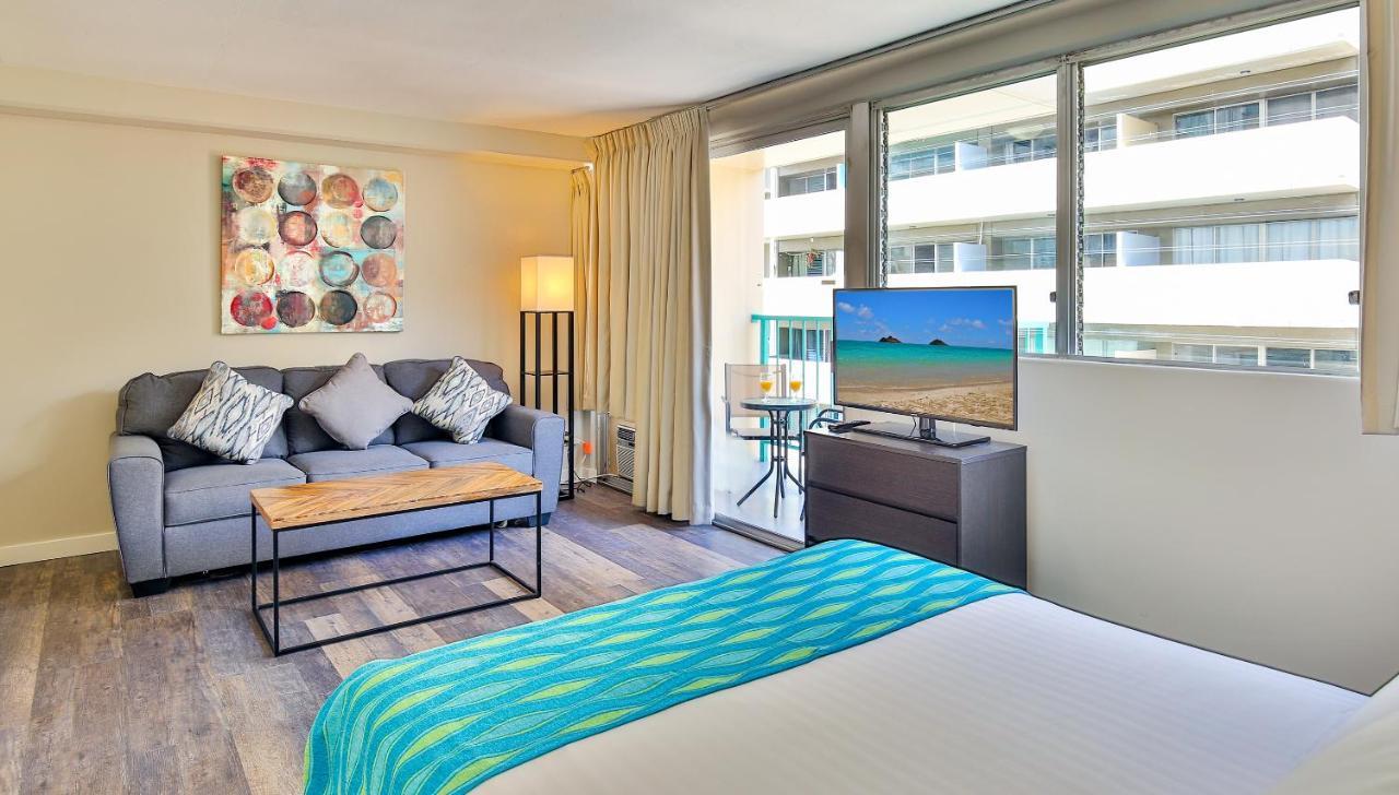 City View Studio With Pool Access In Aloha Surf! Гонолулу Экстерьер фото